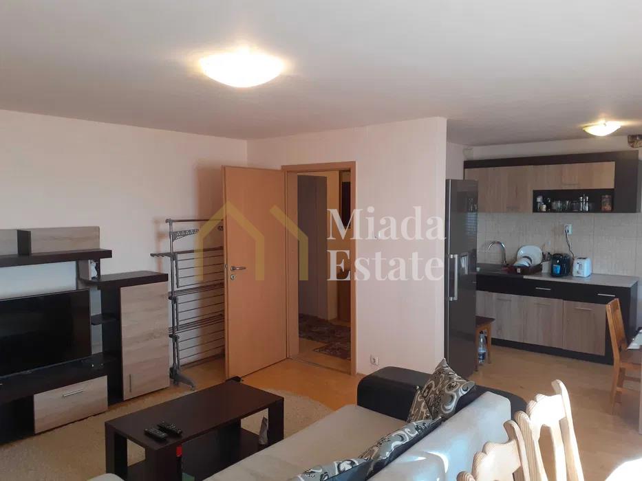 Apartament cu 3 camere, Zona Steaua