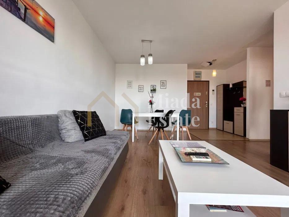 Apartament cu 3 camere, Zona Lipovei