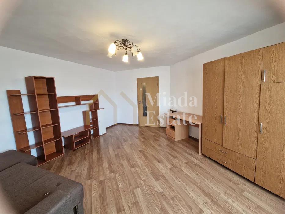 Apartament cu 2 camere, Zona Soarelui